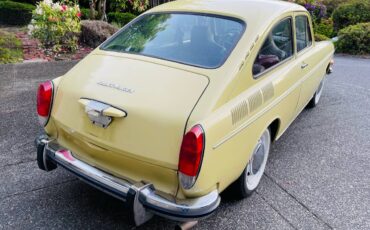 Volkswagen-fastback-type3-1971-brown-5