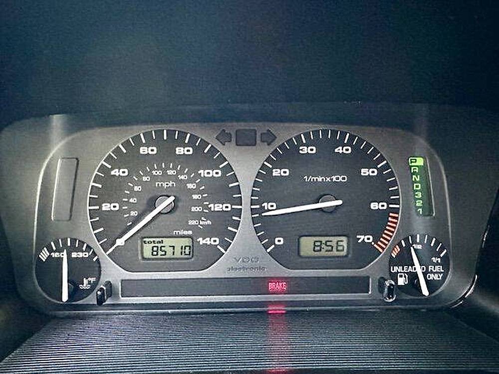 Volkswagen-jetta-1995-silver-14