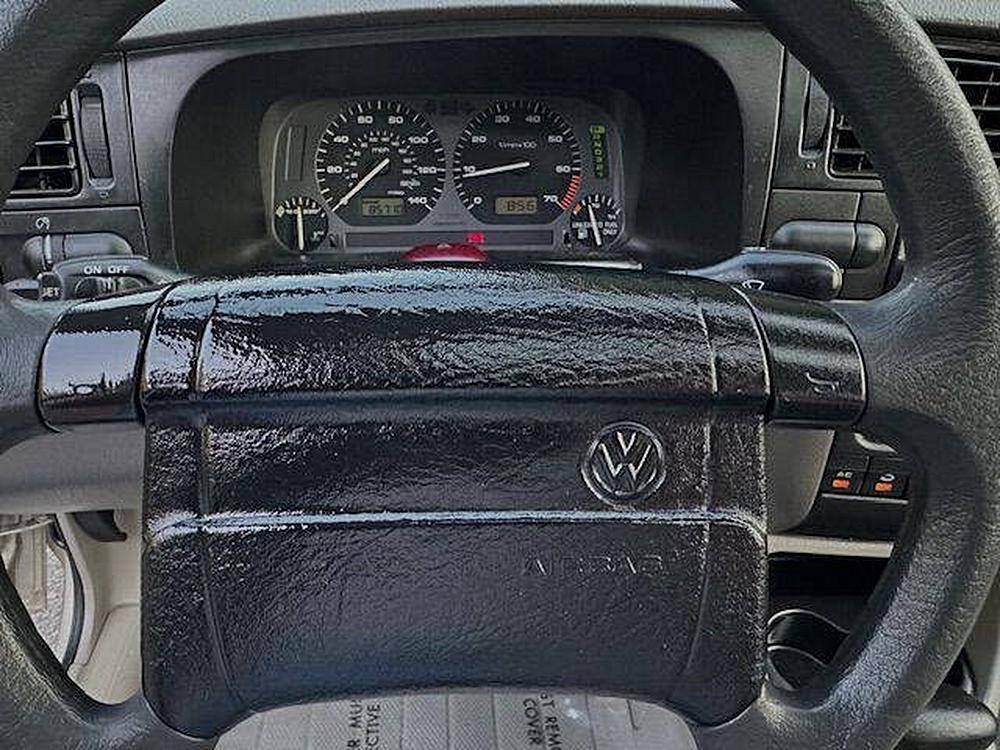 Volkswagen-jetta-1995-silver-15