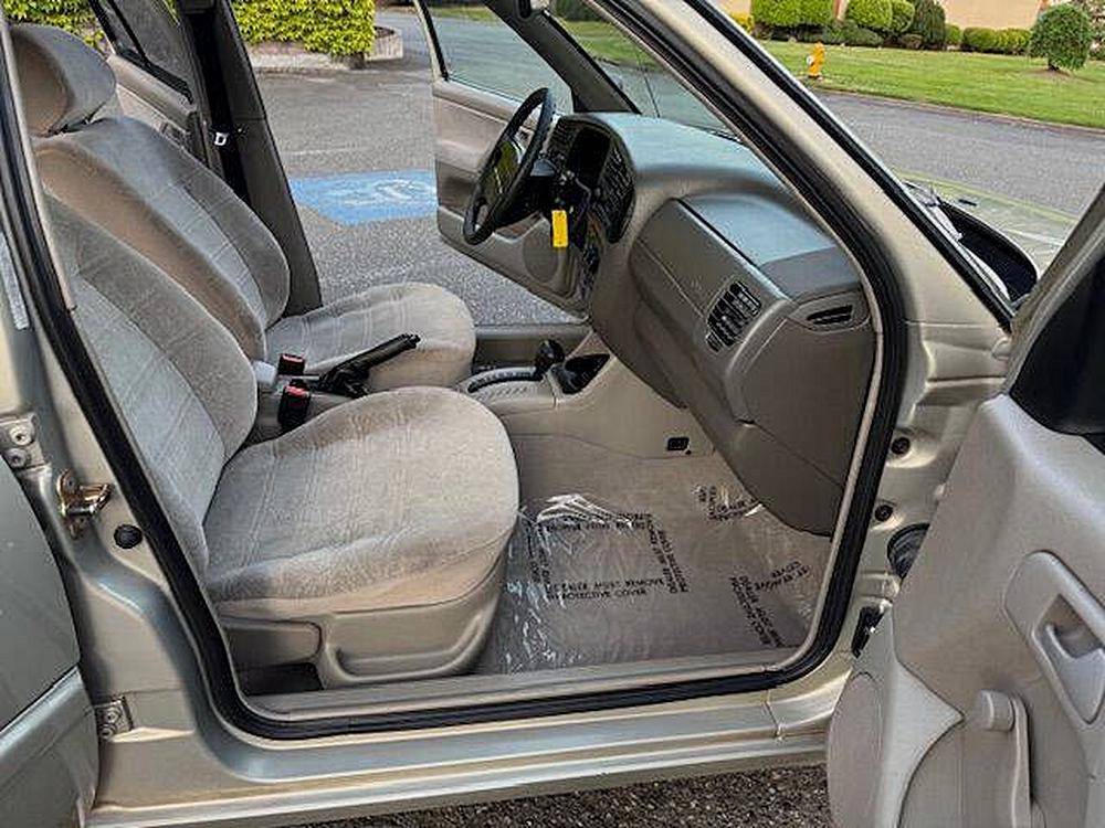 Volkswagen-jetta-1995-silver-20