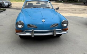 Volkswagen-karmann-ghia-1970-blue-3