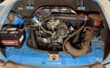 Volkswagen-karmann-ghia-1970-blue-8