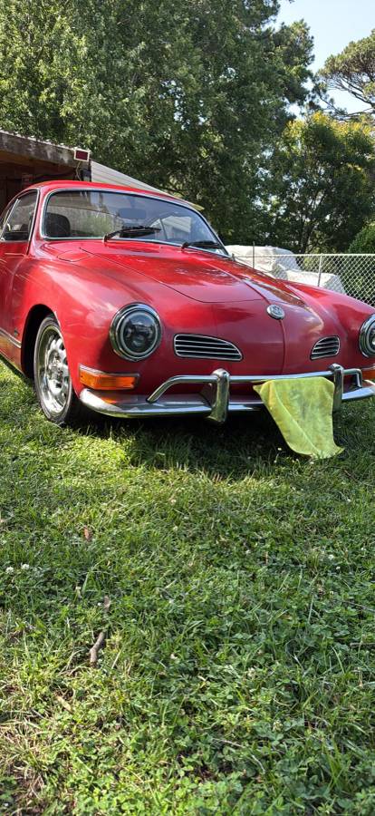 Volkswagen-karmann-ghia-1970-red-3