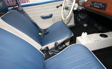 Volkswagen-karmann-ghia-1971-blue-12