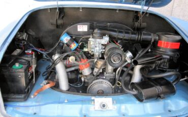 Volkswagen-karmann-ghia-1971-blue-4
