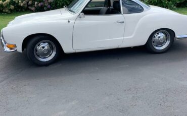 Volkswagen-karmann-ghia-1971-white-7