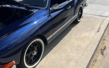 Volkswagen-karmann-ghia-1974-blue-12