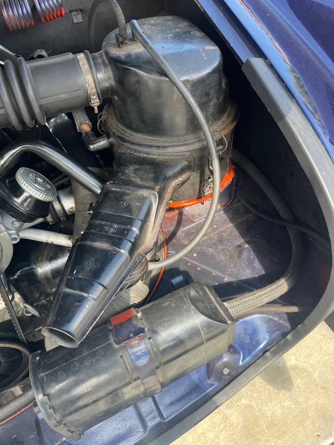 Volkswagen-karmann-ghia-1974-blue-14