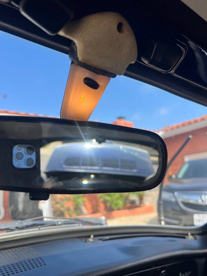 Volkswagen-karmann-ghia-1974-blue-9