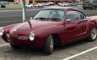 Volkswagen-karmenn-ghia-1968-red-2