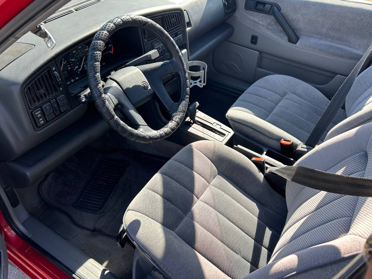 Volkswagen-passat-1991-10