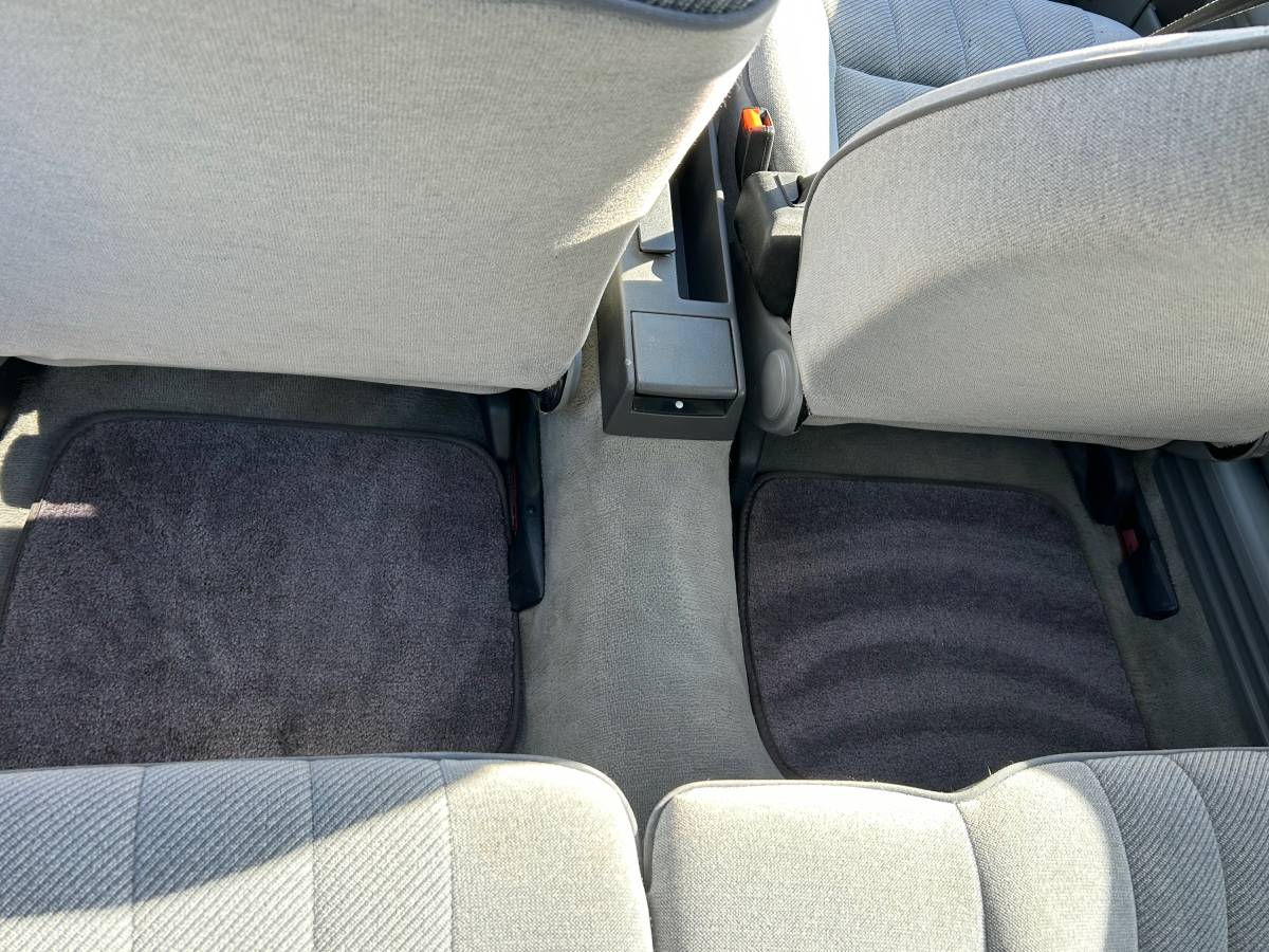Volkswagen-passat-1991-7