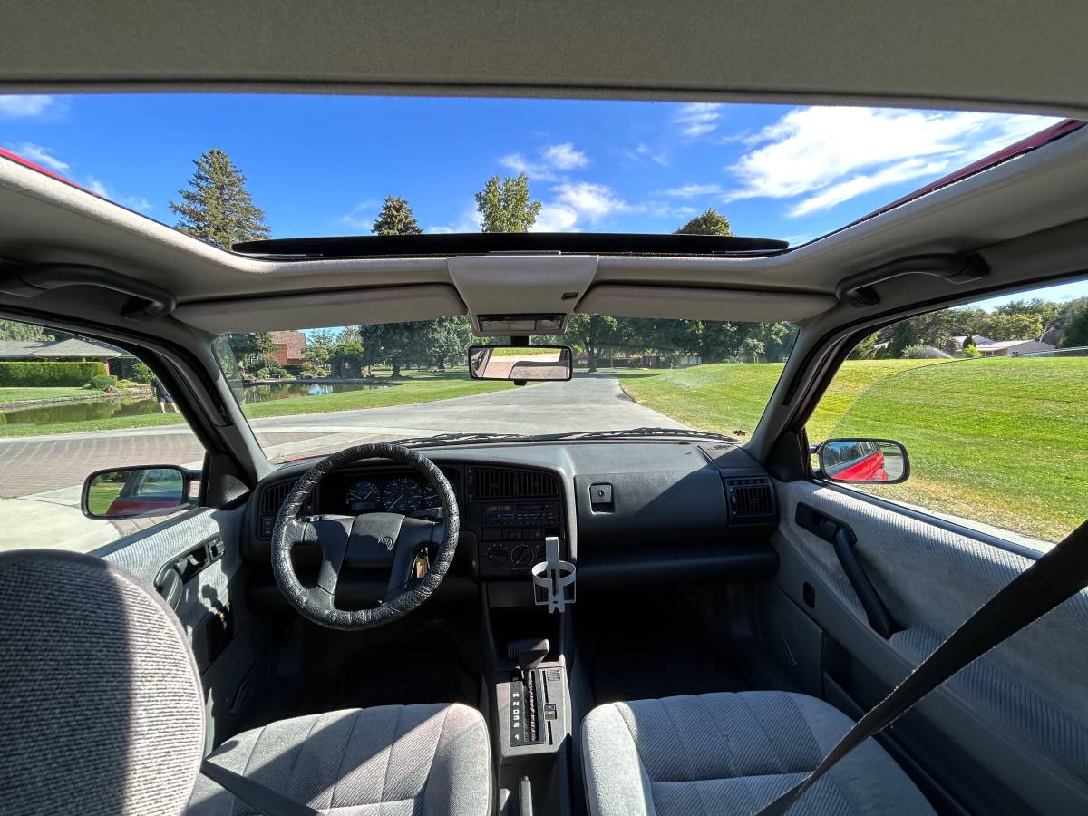 Volkswagen-passat-1991-8