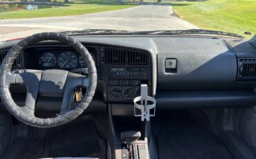 Volkswagen-passat-1991-9