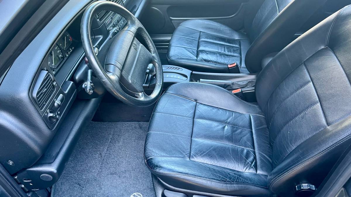 Volkswagen-passat-1995-grey-19