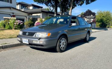 Volkswagen-passat-1995-grey-30