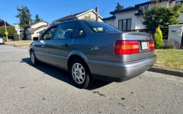 Volkswagen-passat-1995-grey-33
