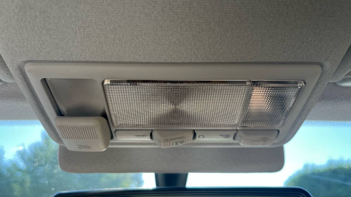 Volkswagen-passat-1995-grey-7