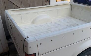 Volkswagen-pickup-1982-2