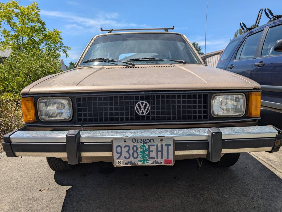 Volkswagen-rabbit-diesel-1981-1