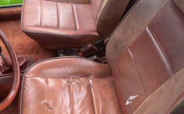 Volkswagen-rabbit-pickup-diesel-1981-white-3