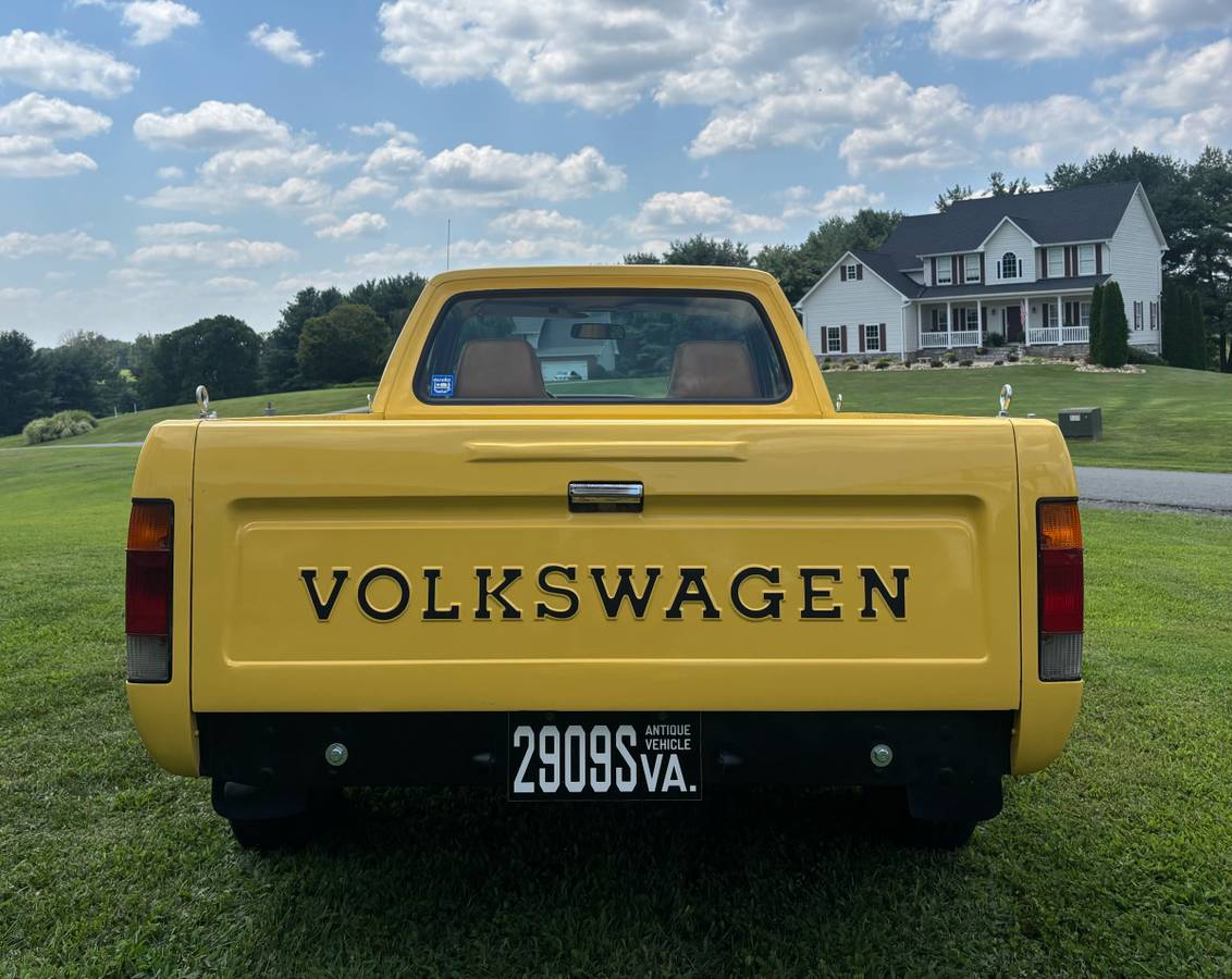 Volkswagen-rabbit-pickup-diesel-1981-yellow-4