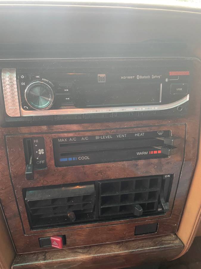 Volkswagen-rabbit-truck-diesel-1982-custom-8