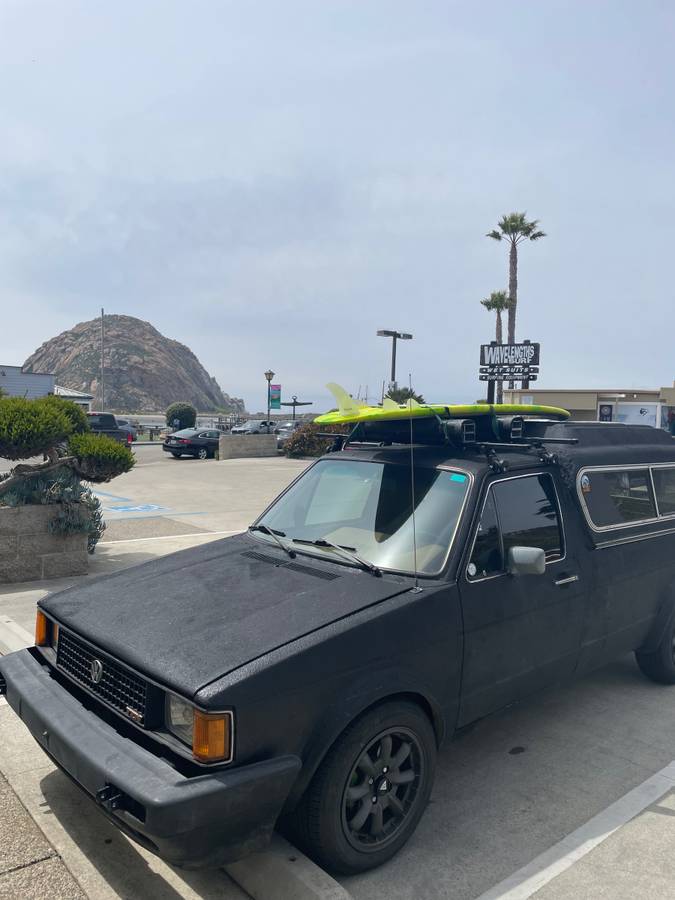 Volkswagen-rabbit-truck-diesel-1982-custom
