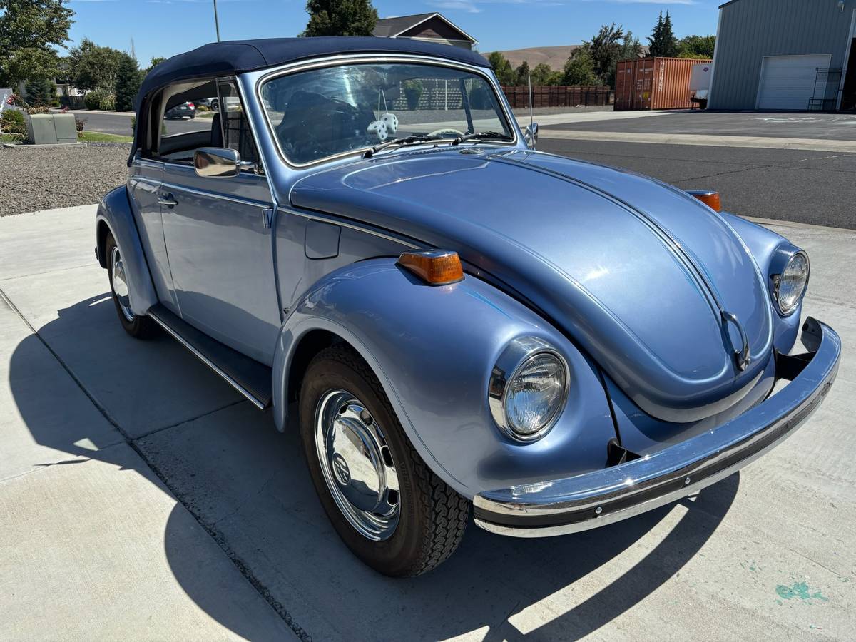 Volkswagen-super-beetle-1971-9