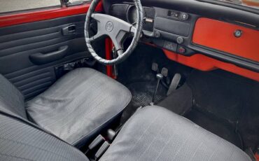 Volkswagen-super-beetle-1972-6