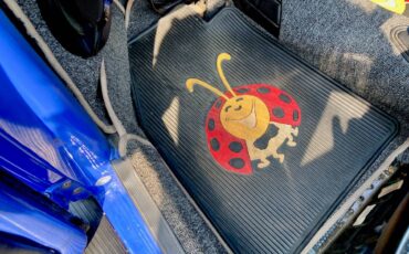 Volkswagen-super-beetle-1977-blue-20
