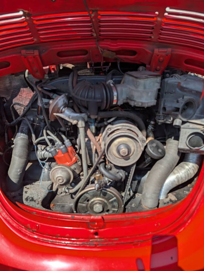 Volkswagen-super-beetle-bug-1979-red-11