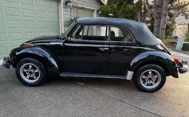 Volkswagen-super-beetle-convertible-1979-black-1