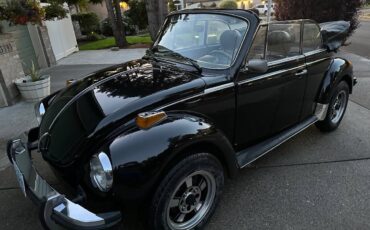 Volkswagen-super-beetle-convertible-1979-black-20