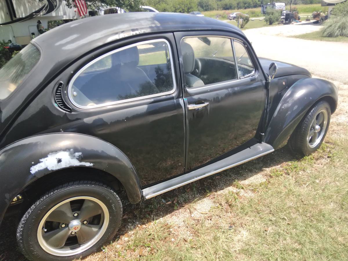 Volkswagen-super-beetle-vw-1971-black-6