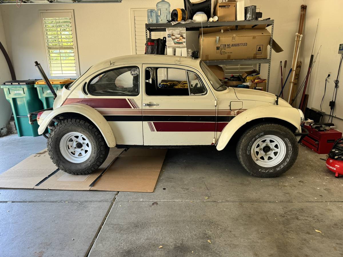 Volkswagen-superbeetle-1973-1