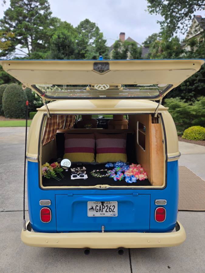 Volkswagen-t2-bus-1971-blue-3