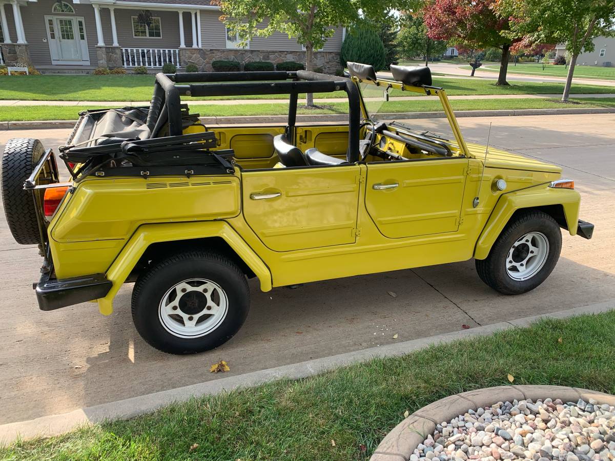 Volkswagen-thing-1973-4
