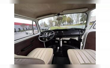 Volkswagen-transporter-1977-red-16