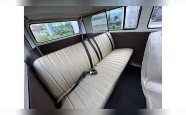 Volkswagen-transporter-1977-red-17