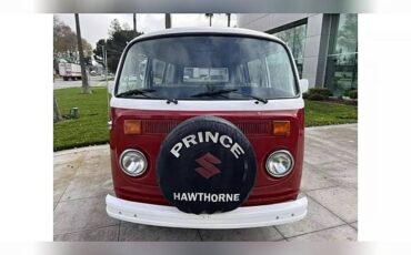 Volkswagen-transporter-1977-red