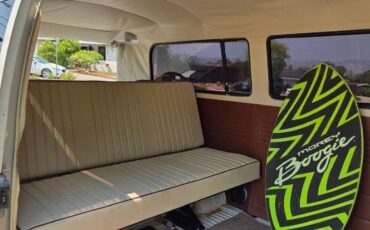Volkswagen-transporter-t2-bay-window-1973-custom-9