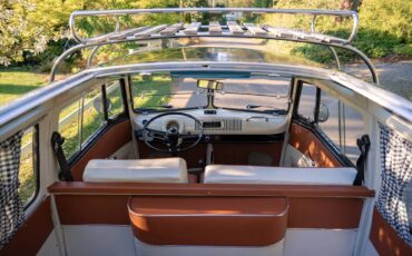 Volkswagen-type-2-brazilian-bus-electric-1973-white-2