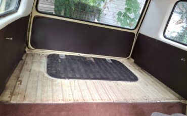 Volkswagen-vanagon-1973-brown-3