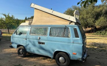 Volkswagen-vanagon-1982-26