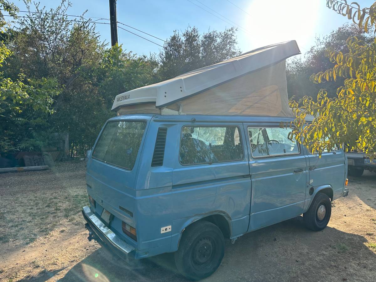 Volkswagen-vanagon-1982-4