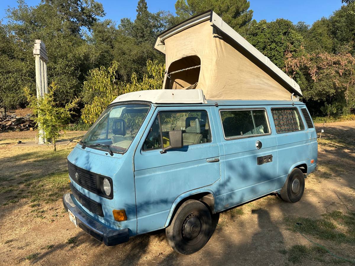Volkswagen-vanagon-1982-40