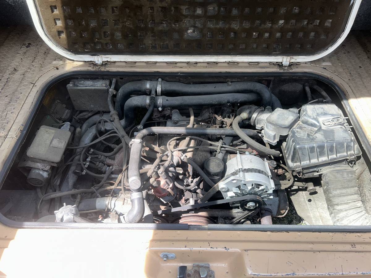 Volkswagen-vanagon-1984-14
