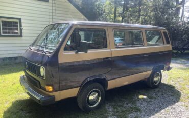 Volkswagen-vanagon-1984-17
