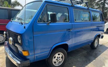 Volkswagen-vanagon-1984-blue-1